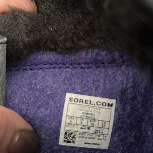 Sorel girls Joan of arctic water proof boot - Picture 8 of 17